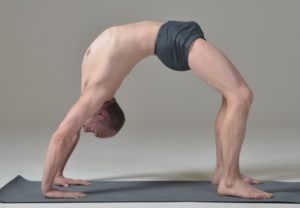 Urdhva dhanurasana